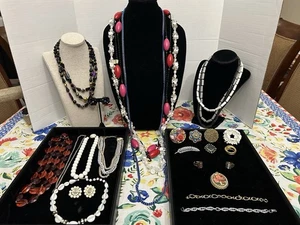 Vintage 25 Piece Germany/Austria/Czech Mixed Jewelry Lot - Picture 1 of 19