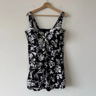 FULLFITALL Tankini Swimsuit Top Black & White Floral Women’s 20 Minimalist Beach - Image 1 of 4