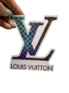 RAR! Louis Vuitton 5" Vinyl Aufkleber Blau Lila für Fenster Autos Wände Gepäck - Bild 1 von 7