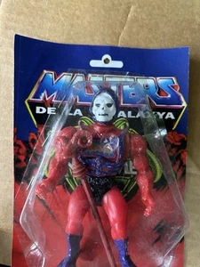 Red Skeletor MOTU Bootleg KO Master of the Universe Knock-Off Action Figure - Imagen 1 de 3