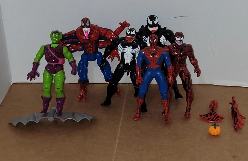 Vintage ToyBiz 1994 6 arm Spider-Man Venom Carnage Green Goblin lot of 6 - Image 1 of 4