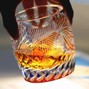 Rock Whisky Glass Hand Carved Vivid Gold Fish Pattern Edo Kiriko Glass 270ml - Picture 1 of 6