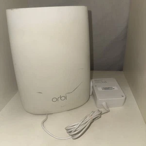 Netgear Orbi RBR50 AC3000 Tri-Band WiFi Router – Power Tested - Afbeelding 1 van 10
