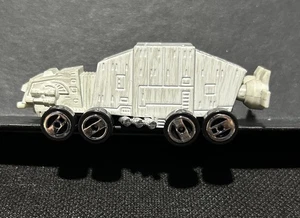 AT-AT - Star Wars - 8 ruedas - Hot Wheels - 2009 - Suelto - Imagen 1 de 4