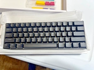 ANNE PRO 2  60% Dual Mode Mechanical White Keyboard RED Switch FREE USA SHIPPER - Picture 1 of 4