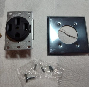Spina per 125-250V - Foto 1 di 6