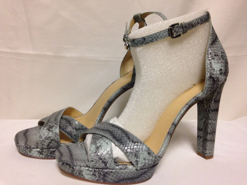 Sandalias Michael Kors Divia con correa al tobillo 9,5 M Celadon 40S6DVHA1E nuevas con caja Foto 1 de 4