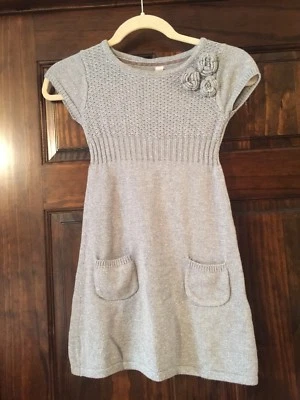 Vestido feminino Silver Sparkle tamanho pequeno - Imagem 1 de 4