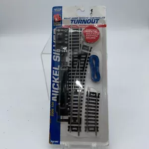 Walthers-Remote Controlled 18" Radius Turnout Code 100 Nickel Silver -- Right Ha - Picture 1 of 5