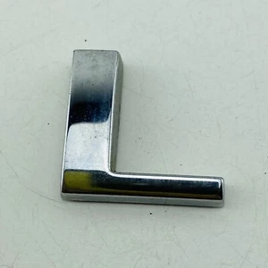 05-09 Chevrolet Trailblazer Emblem Logo Letter Badge Trunk Gate Hatch OEM C87L-2 - Picture 1 of 6