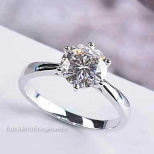 Anillo de compromiso solitario de diamantes redondo creado en laboratorio de 2,65 quilates acabado en oro blanco de 14 quilates - Imagen 1 de 6