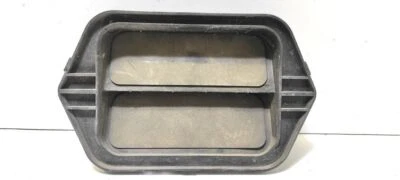 Mazda RX8 2007 Rear Left Vent Grille C14551921 UST73572 - Image 1 of 4