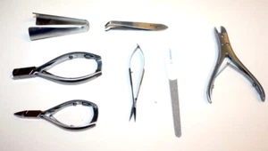 Fußpflege Set Profi Nagelzangen Feilen Eckenzange Kopfzange Instrumente 25 Teile - Bild 1 von 3