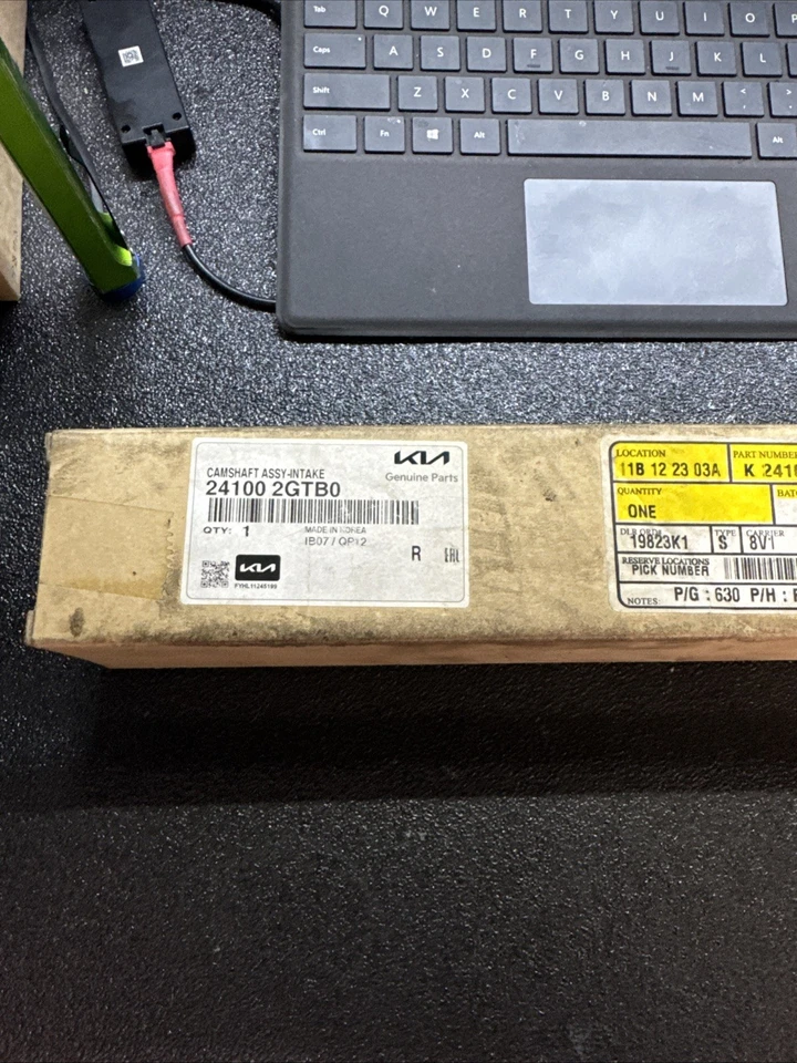 ⭐Genuino⭐ Árbol de levas de admisión 241002GTB0 para Hyundai Santa Fe Tucson Kia Sorento Foto 1 de 3