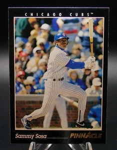 Pinnacle #145 1993 Sammy Sosa casi nuevo - Imagen 1 de 2