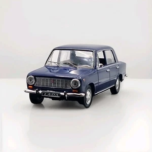 Lada 1200 1970 dunkelblau Modellauto 1:43 ixo models - Bild 1 von 4