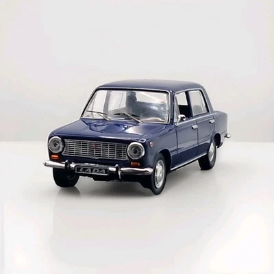 Lada 1200 1970 dunkelblau Modellauto 1:43 ixo models - Bild 1 von 4