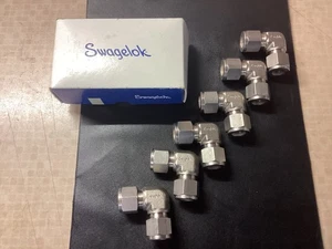 6 AUS NEU Swagelok Edelstahl Überwurfbogen 1/2" Rohrverschraubungen SS-810-9 - Bild 1 von 3
