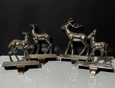 Juego de 4 soportes para medias de Navidad de metal pesado de plata de ciervo Foto 1 de 4