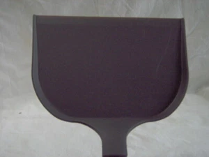 WILTON REALLY BIG MEGA COOKIE SPATULA BAKING KITCHEN COOKING UTENSIL GADGET RED - Picture 1 of 8