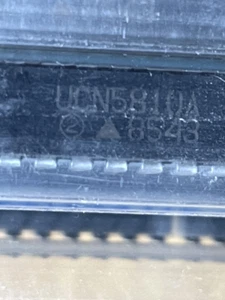 Lote de CINCO (5) controladores con cierre Allegro UCN5810A, BIMOS en un PDIP18 - Imagen 1 de 2