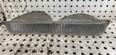 Buick Electra Limited 225 1976 LeSabre LH lado del conductor lámpara de estacionamiento delantera Foto 1 de 4