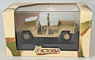 Victoria escala 1:43 US Army Hummer - Desert Storm Foto 1 de 4
