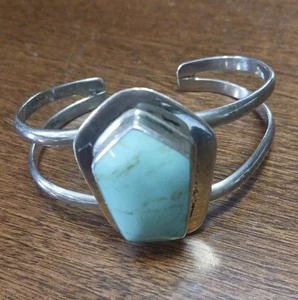 VNTG TAXCO MEXICO CUFF BRACELET STERLING SILVER TURQUOISE Signed TR-155 - Picture 1 of 3