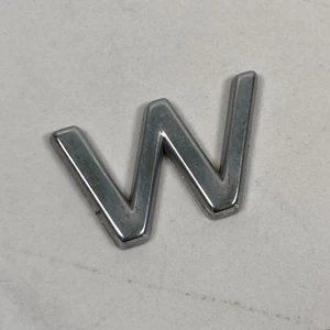 2003-2014 Volvo XC90 T6 AWD Emblem Logo Letter 'W' Rear Tailgate Chrome - Picture 1 of 9
