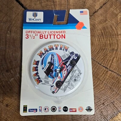 Mark Martin #6 Valvoline Wincraft 3 1/2 Inch Button Pin NEW - Image 1 of 2