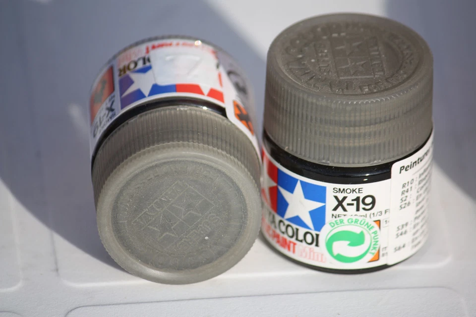 Tamiya Peinture Pot 10ml X19 Smoke