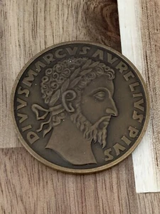 1982 Commemorative Medal In Honour Of Hungarian Collectionists Exhibition - Picture 1 of 5