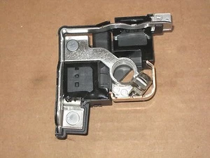 MERCEDES Battery Cable Negative Unit CURRENT LIMITER 2469069600, 2469067901, OEM - Picture 1 of 4