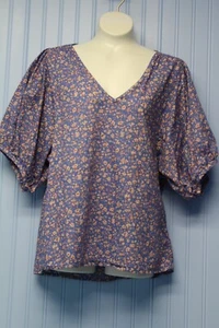 Madewell 100% cotton tiny blue flower print v neck short puff slv pullover top M - Picture 1 of 3