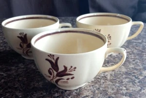 DELICADO Lote de 3 Tazas de Té de China Hueso Amarillas y Marrón Muy Vintage Sin Defectos - Imagen 1 de 7