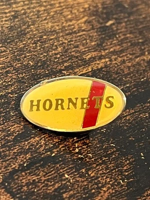 Vintage 1980's University of Lynchburg Hornets Lapel Pin Basketball Collectible - Image 1 of 4