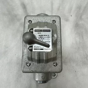 General Electric CR101H400H (New), Man Motor Starter, 115/230Volt, 2Pole, Type 4 - Picture 1 of 8
