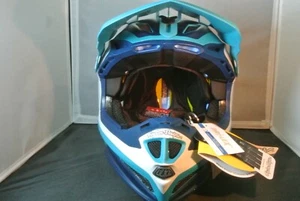 Troy Lee Designs SE4  Helmet - Picture 1 of 8