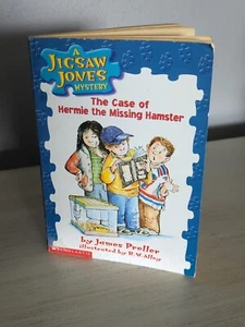 Jigsaw Jones The Case of Hermie the Missing Hamster By James Preller Paperback - Imagen 1 de 6