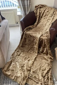 Vintage Pair Elegant 70’s Gold Crushed Velour Lined Curtains 103cm x 218cm Drop - Picture 1 of 7