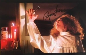 Hand-Signed by PIPER LAURIE ; Stephen King’s “CARRIE” 8×10″ COA; Mint, Scarce - Bild 1 von 3