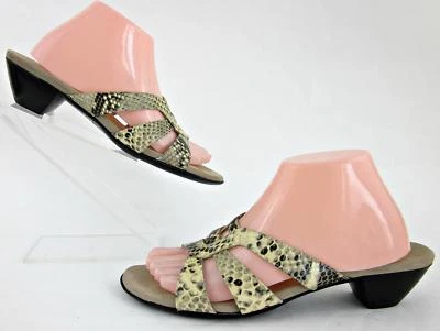 Munro American Lanai Strappy Sandals Cream Brown Snake Print Leather Sz 10 - Image 1 of 4