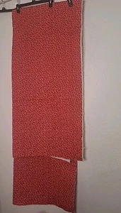 Vintage 70er neu vorgesteppt Baumwolle Calico Stoff rot Blumen 43" B x 109" L Lesen - Bild 1 von 8