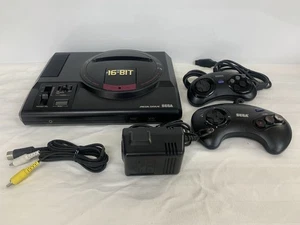 Sega Mega Drive 16-Bit Konsole mit HAA-2510 Controller gebraucht Japan - Bild 1 von 9