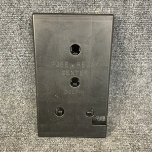 2002 - 2009 Chevrolet Trailblazer Envoy Bravada Delphi Fuse Relay Box Cover - Picture 1 of 6
