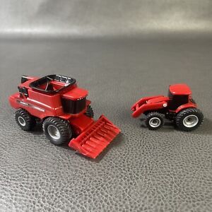 Case/IH AFX 7010 Axial Flow Combine w Corn Head Tractor 1/64 Scale by Ertl Used