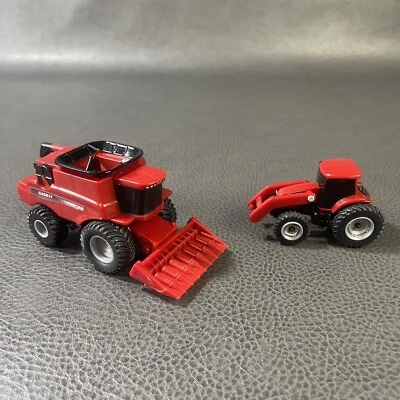 Case/IH AFX 7010 Axial Flow Combine w Corn Head Tractor 1/64 Scale by Ertl Used - Image 1 of 4