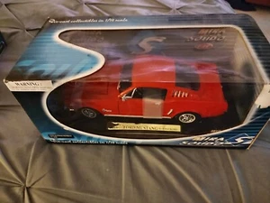 Mira Solido 1965 Ford Mustang Fastback 1:18 Scale - Picture 1 of 5
