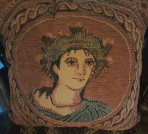 Large Ceasar Roman Tapestry Pillow With Green Tassles Pillow 18x18 Inches Nice - Picture 1 of 10
