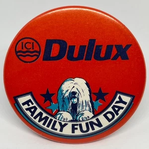 Dulux Dog Paint ICI Family Fun Day Vintage Badge Lapel Pin Advertising Promo - Picture 1 of 2